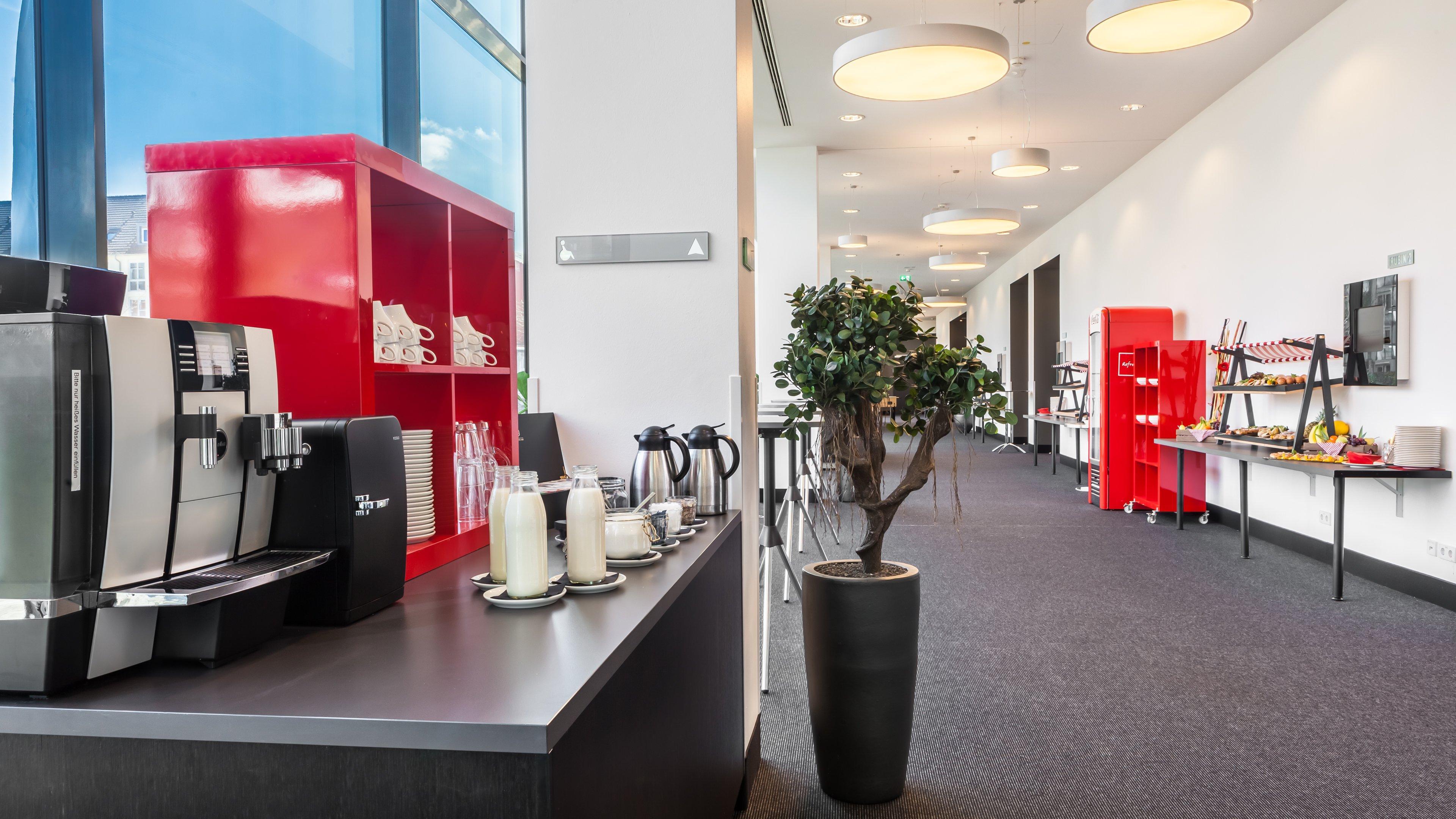 Holiday Inn Munich - Westpark By Ihg Eksteriør billede